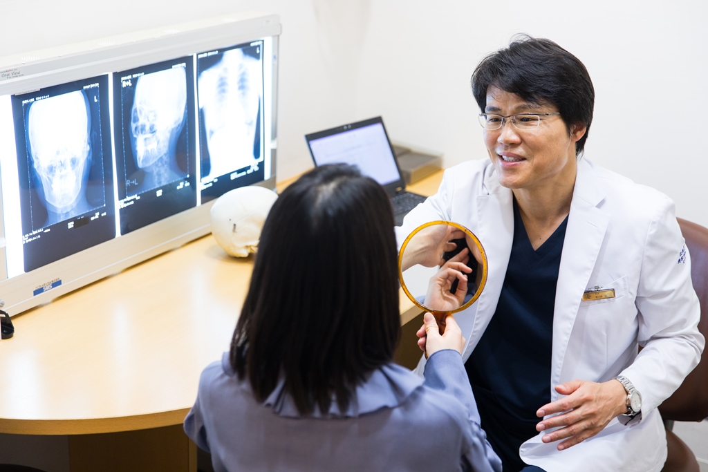 福岡の二重整形「小切開」のデザイン