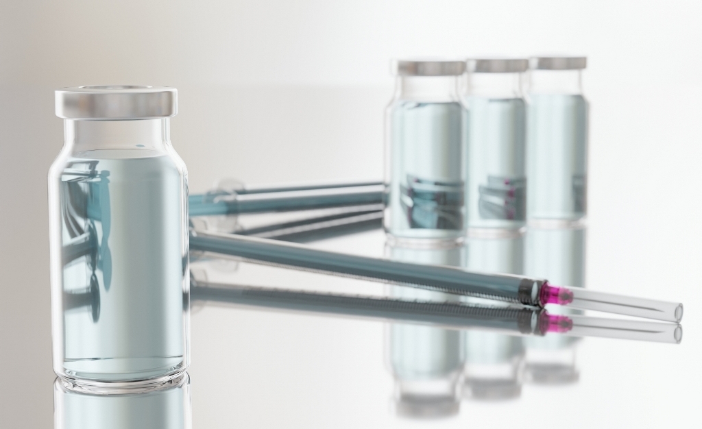 福岡の目の下のたるみ治療「下眼瞼切開」の局所麻酔